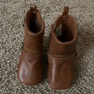 Baby girl boots